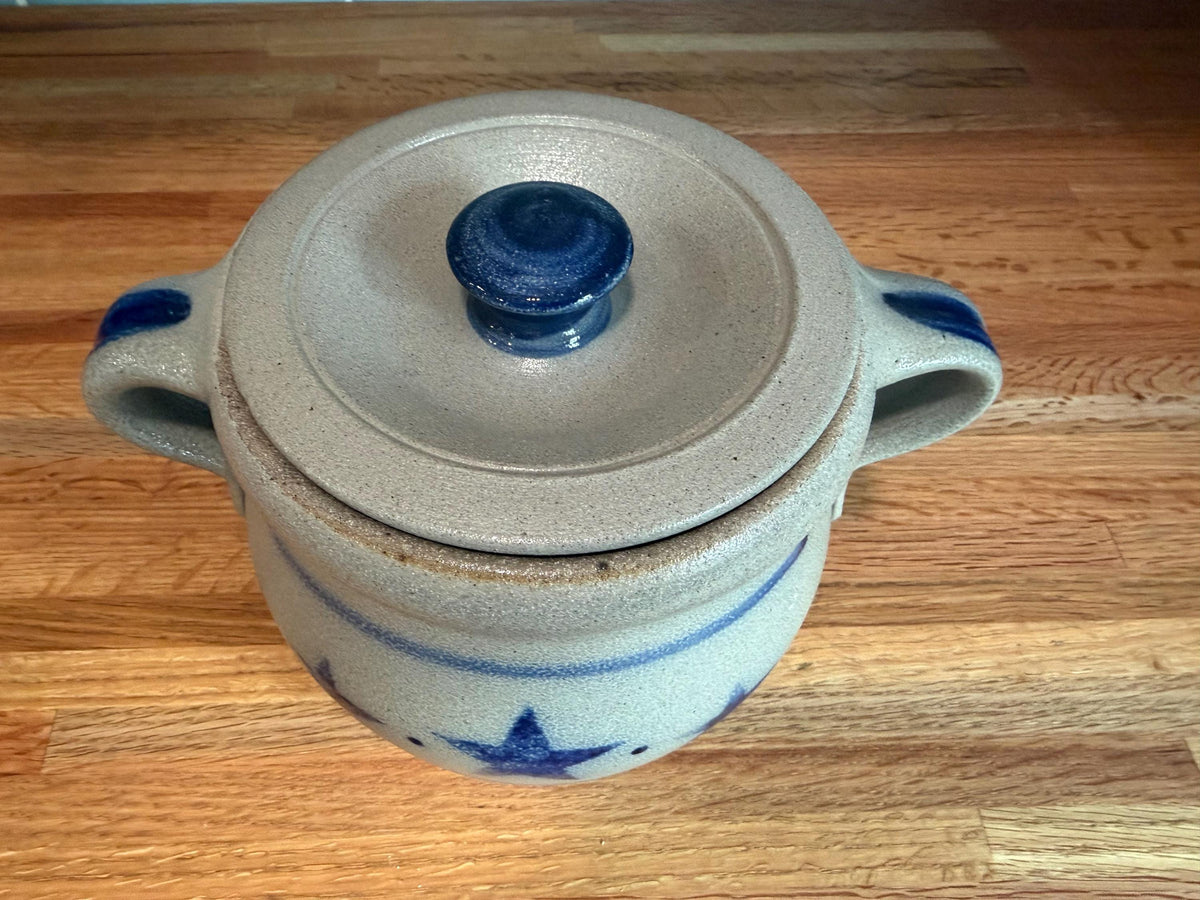 Vintage Rowe Pottery Bean Pot – Gray Salt Glaze, Cobalt Blue Stars 1999