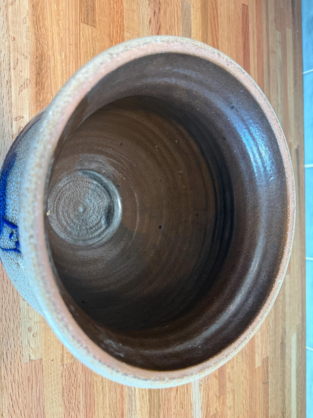 Rockdale Pottery Large Planter Crock – Hand-Painted Blue Bird, Salt Glaze Stoneware, Vintage 1984