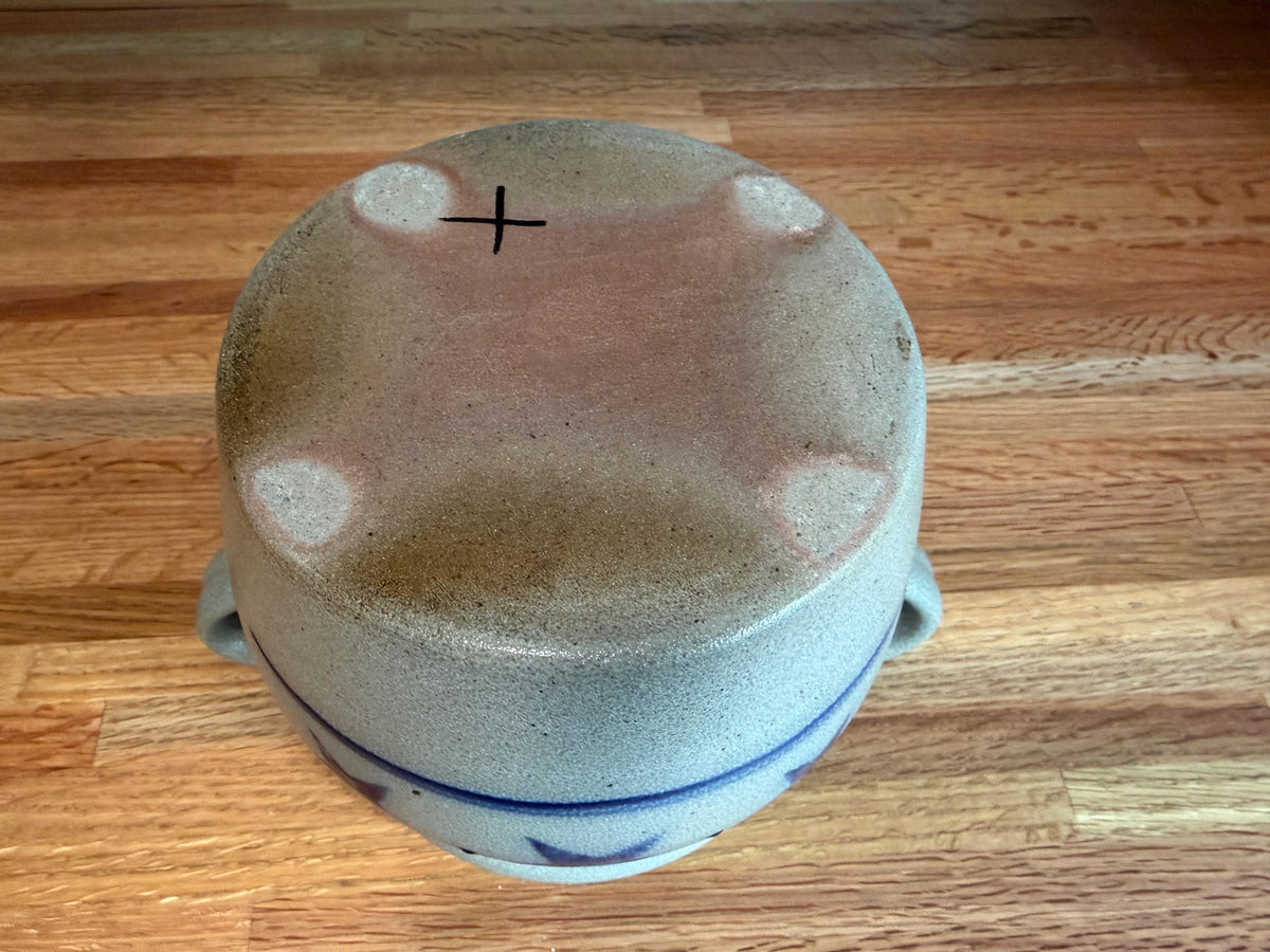 Vintage Rowe Pottery Bean Pot – Gray Salt Glaze, Cobalt Blue Stars 1999