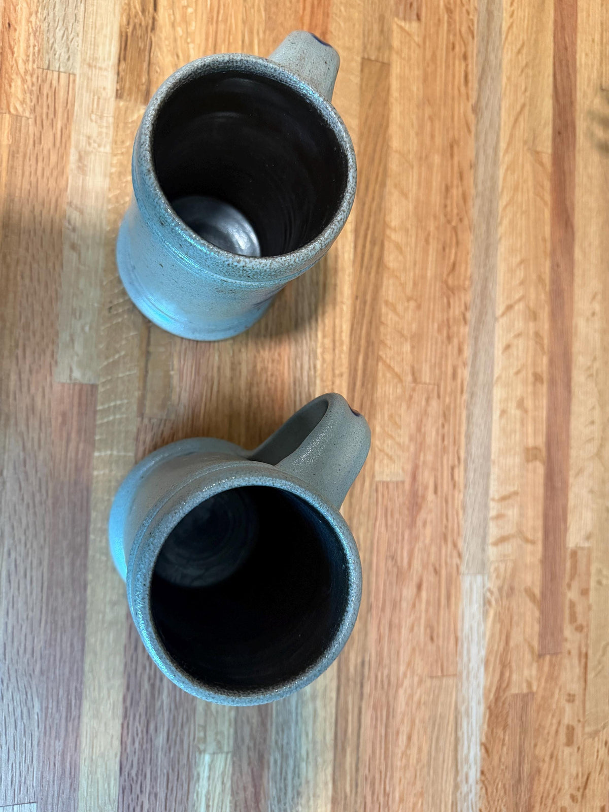 Rowe Pottery Coffee Tankard Mug Set of 2 -  Cobalt Blue Stars - Gray Salt Glazed Stoneware - Beer Steins - Vintage