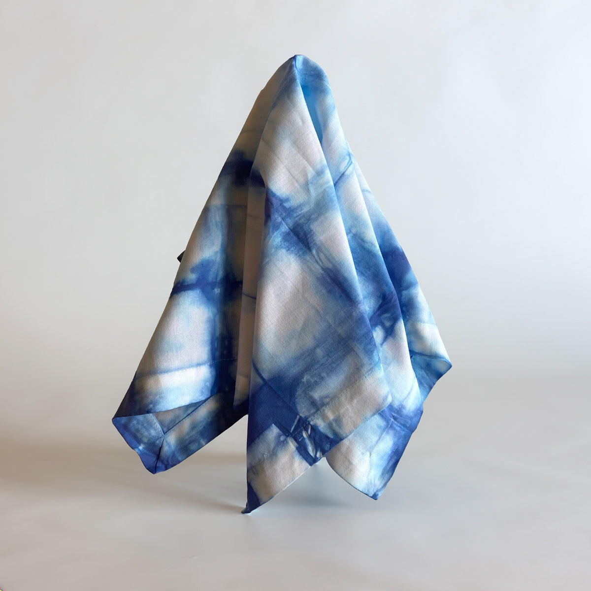 Shibori Dinner Napkins Set of 6 - Indigo Blue Hand Dyed Tie Dye 100% Cotton - Reusable Cloth Table Linens Textiles - Housewarming Host Hostess Gift