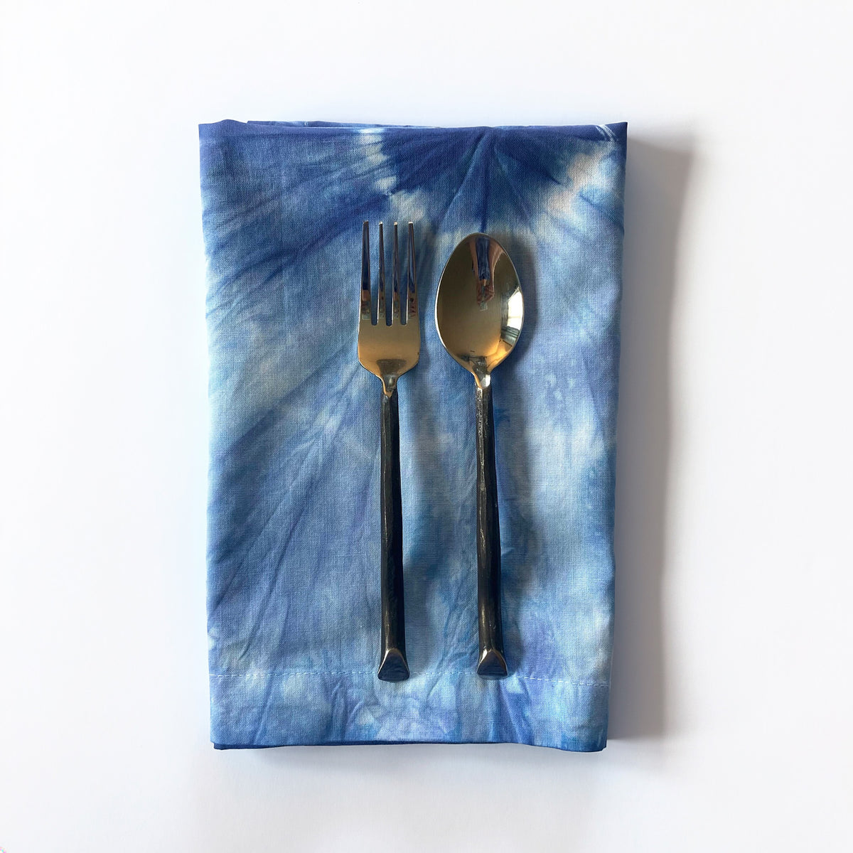 Shibori Dinner Napkins Set of 6 - Indigo Blue Hand Dyed Tie Dye 100% Cotton - Reusable Cloth Table Linens Textiles - Housewarming Host Hostess Gift