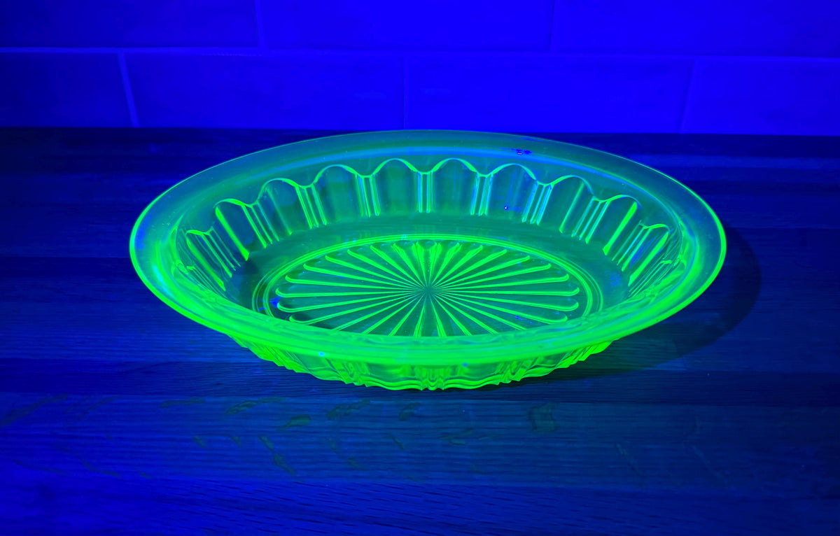 Vintage Anchor Hocking Green Uranium Glass 10” Oval Vegetable Bowl, Colonial