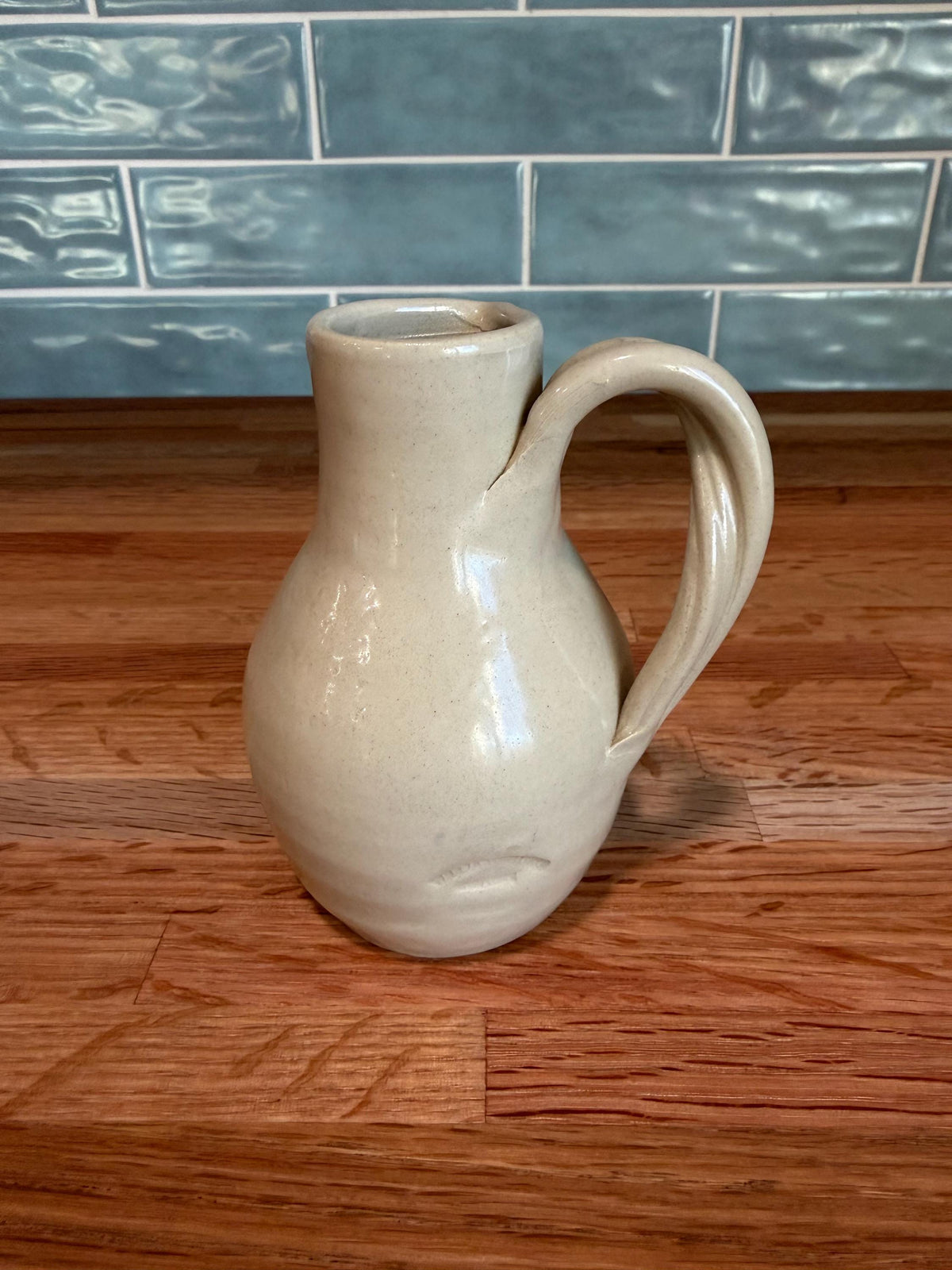 Williamsburg Pottery Vase - Hand Painted Cobalt Blue Floral - Cream Salt Glaze Stoneware - Vintage 1980s